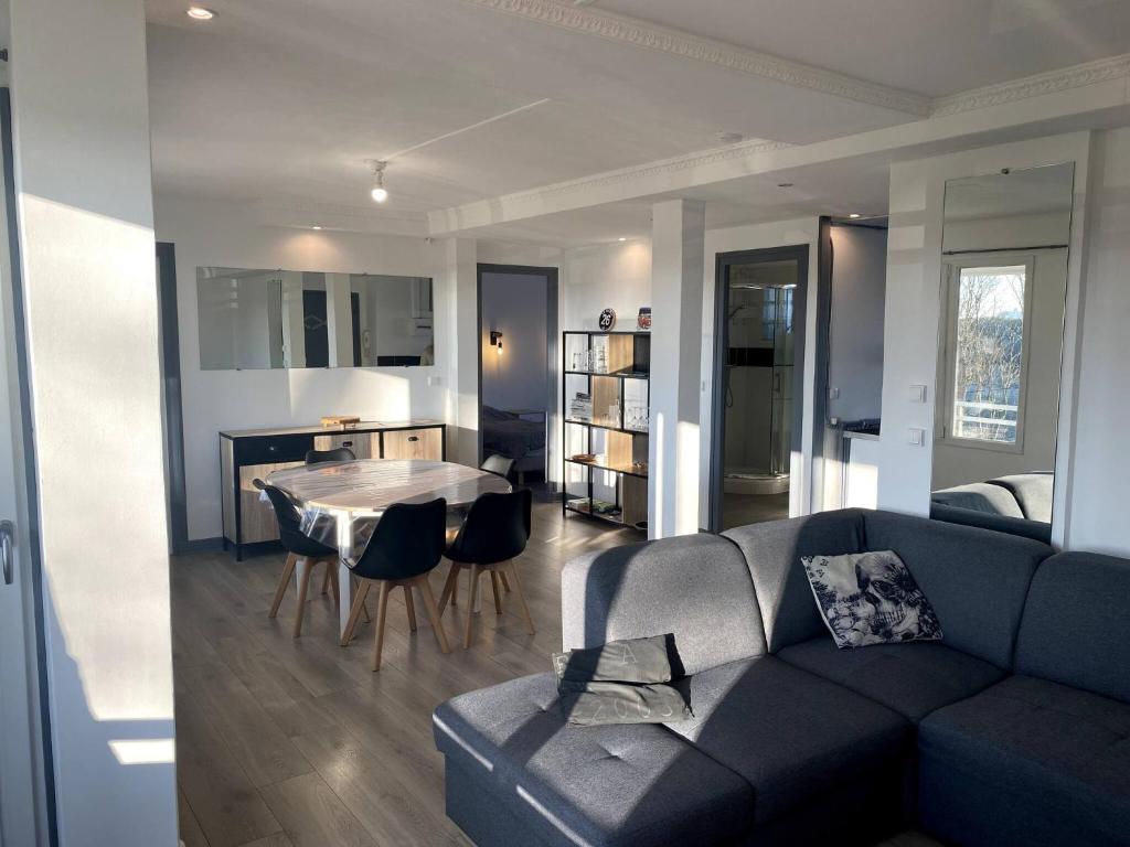 Apartment La Sentinelle Conciergerie Leroy Apartment in Calais in le