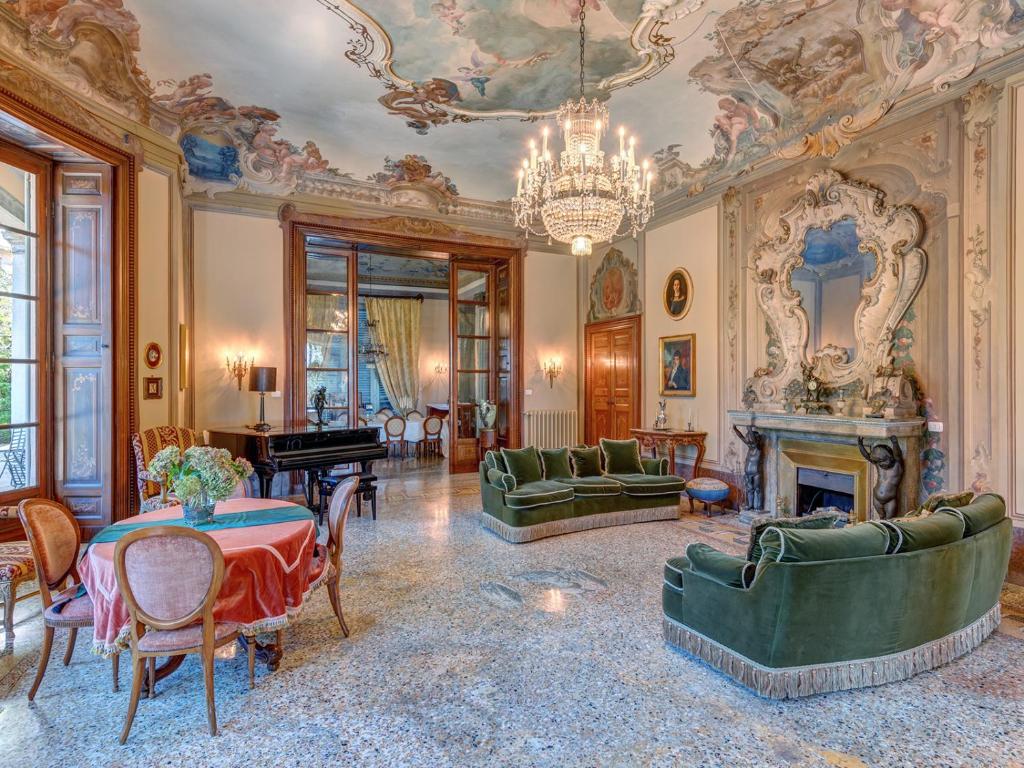 Villa Platamone photo