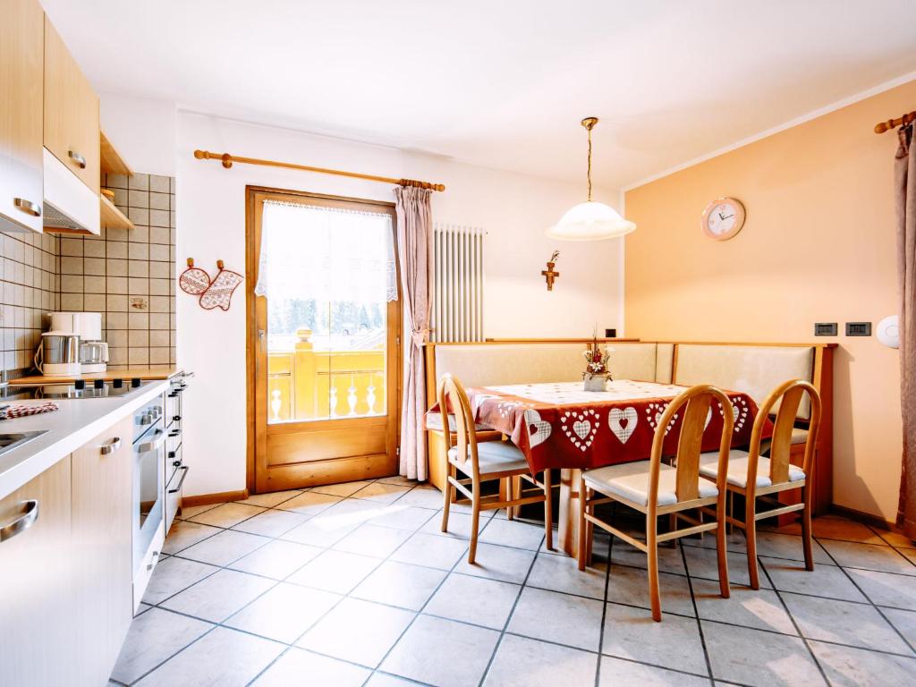 Apartment Carmen-4 by Interhome - 1