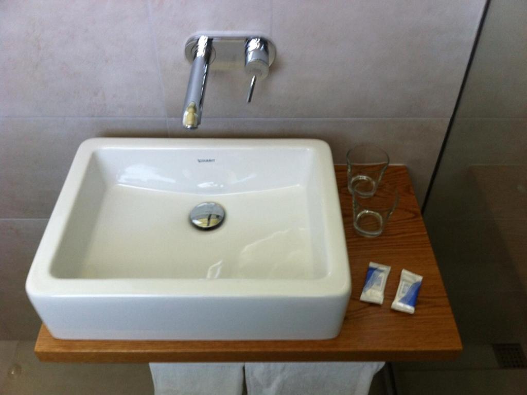 Hostal La Palma photo