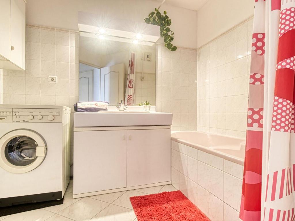Apartment Le Consul-2 by Interhome - 5