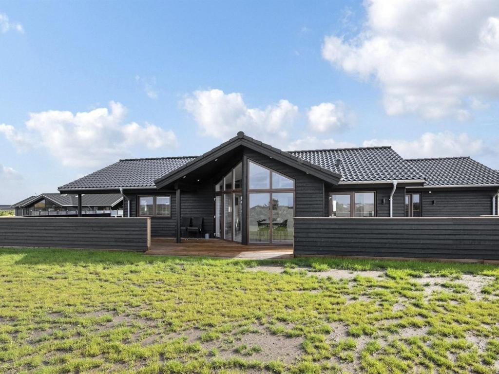 Holiday Home Antina - 400m from the sea in NW Jutland by Interhome