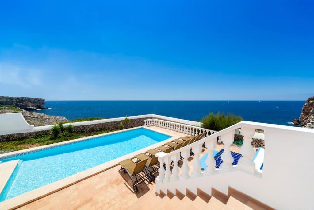 Es Macar, heated pool & sea views, Es Canutells