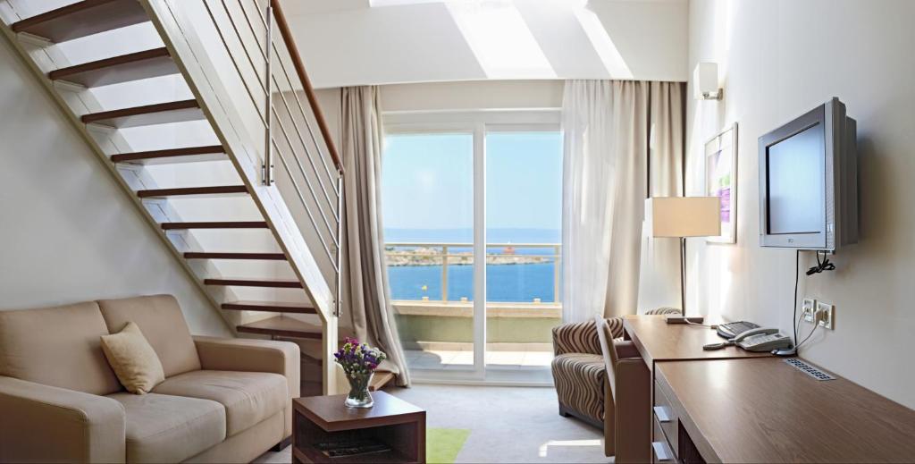 Superior lakosztály - a tengerre néző erkéllyel