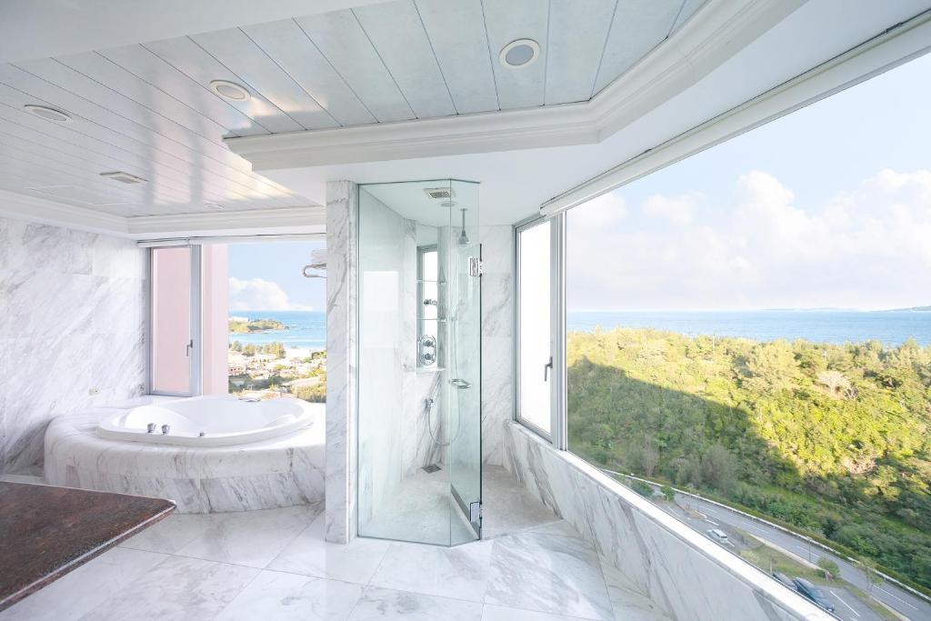 Bathroom, Oriental Hotel Okinawa Resort & Spa in Okinawa Main island