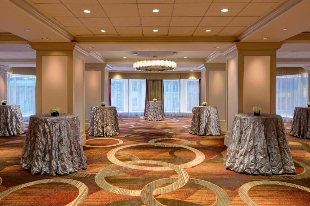 New York Sheraton New York Times Square Hotel Additional