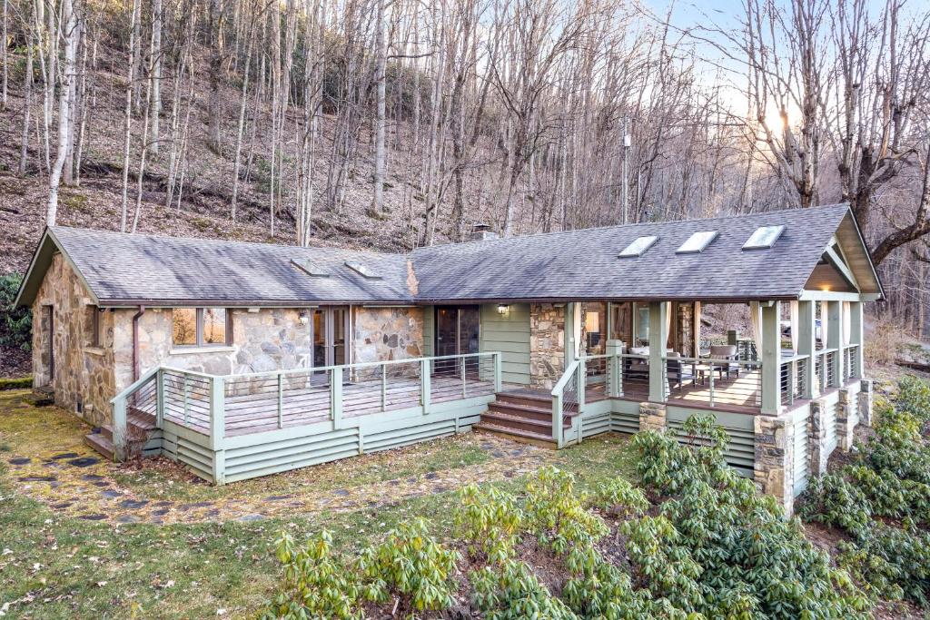 Shadowood Serenity, Waynesville