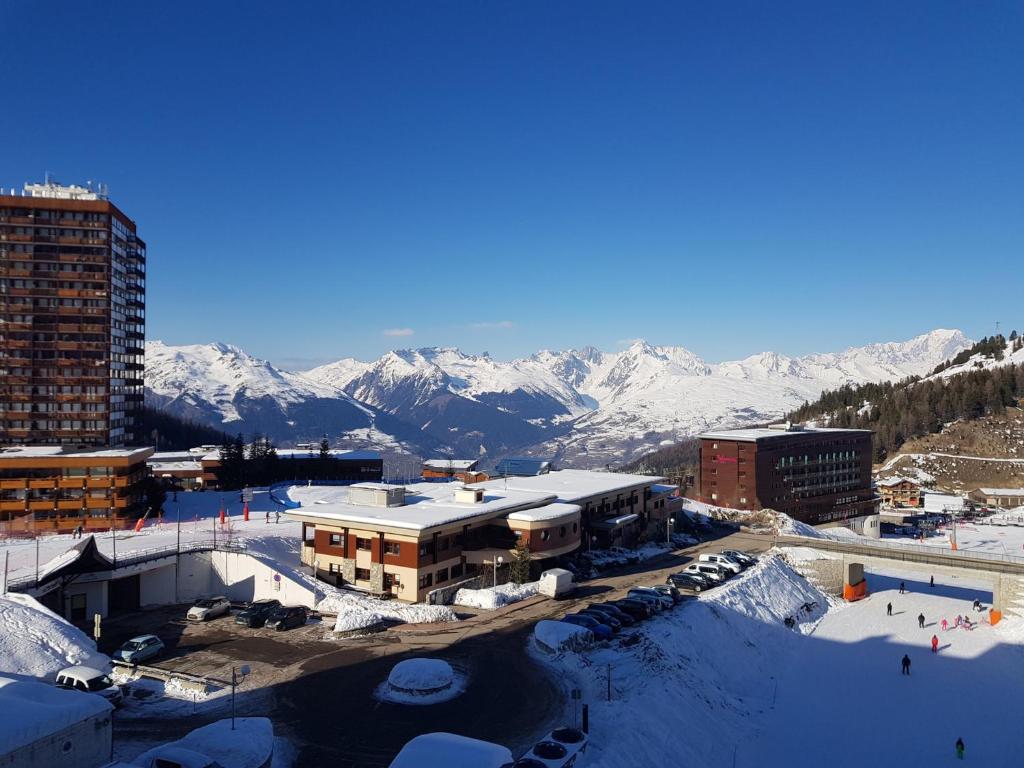 Studio rénové, accès direct aux pistes, balcon, tout confort - 5