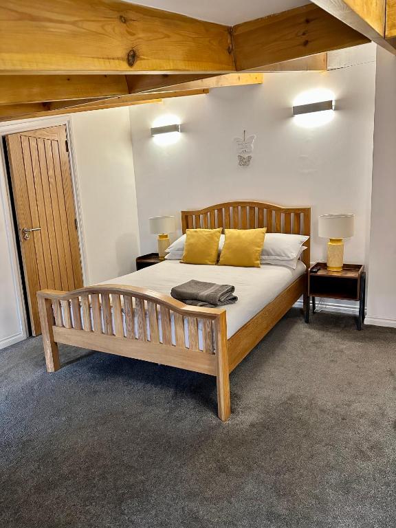 Brechin Townhouse - Cathedral View