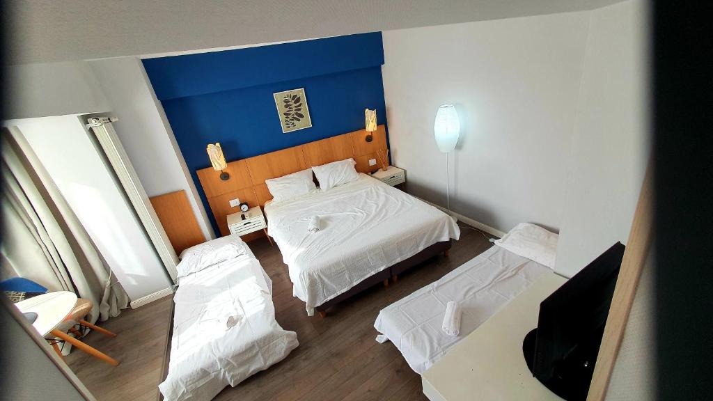 Apartament, Ultracentral, Piata Victoriei photo