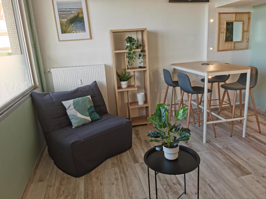 Le Pouget , Studio, Rez de Chaussée, Front de Mer WIFI, Le Touquet-Paris-Plage