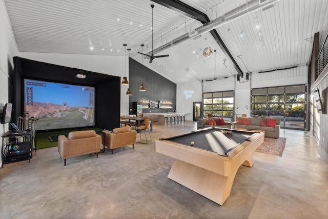 NEW-3 Properties on 10 acres sleeps 20 - Fun!!, Hammetts Crossing