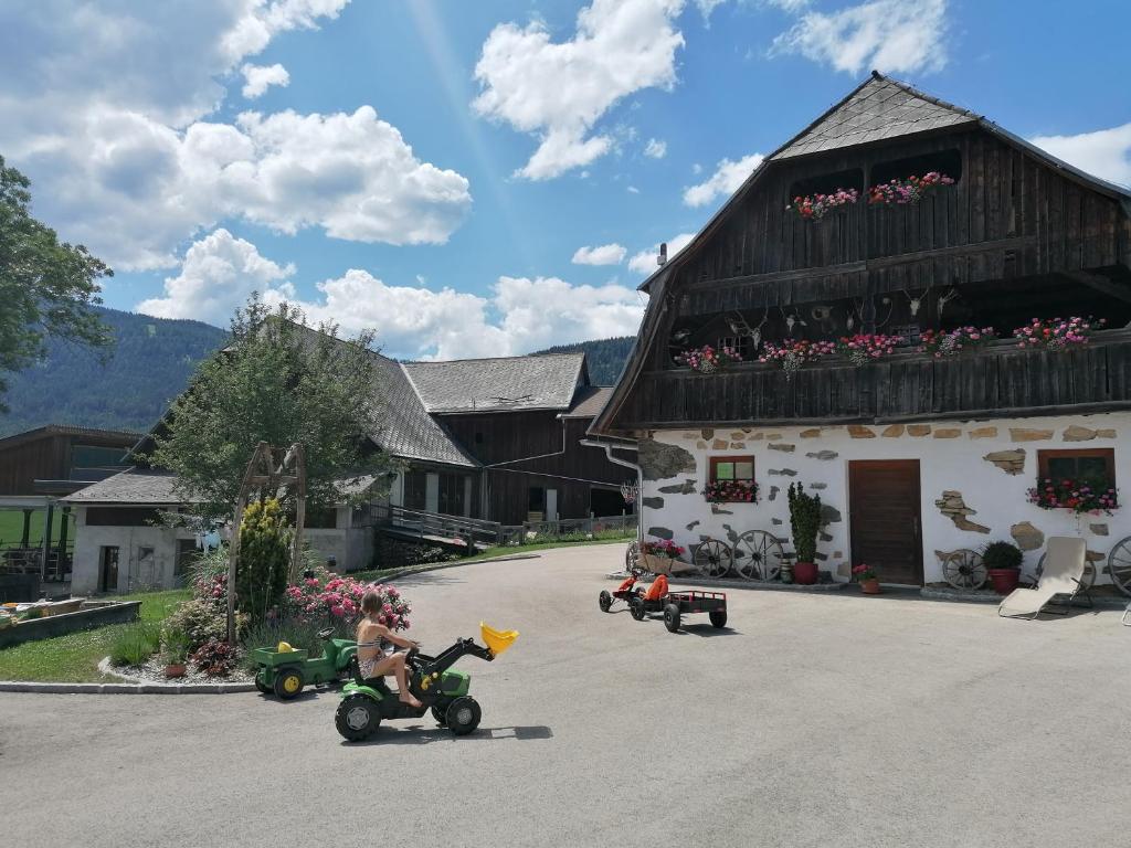 Ursprunghof - 1