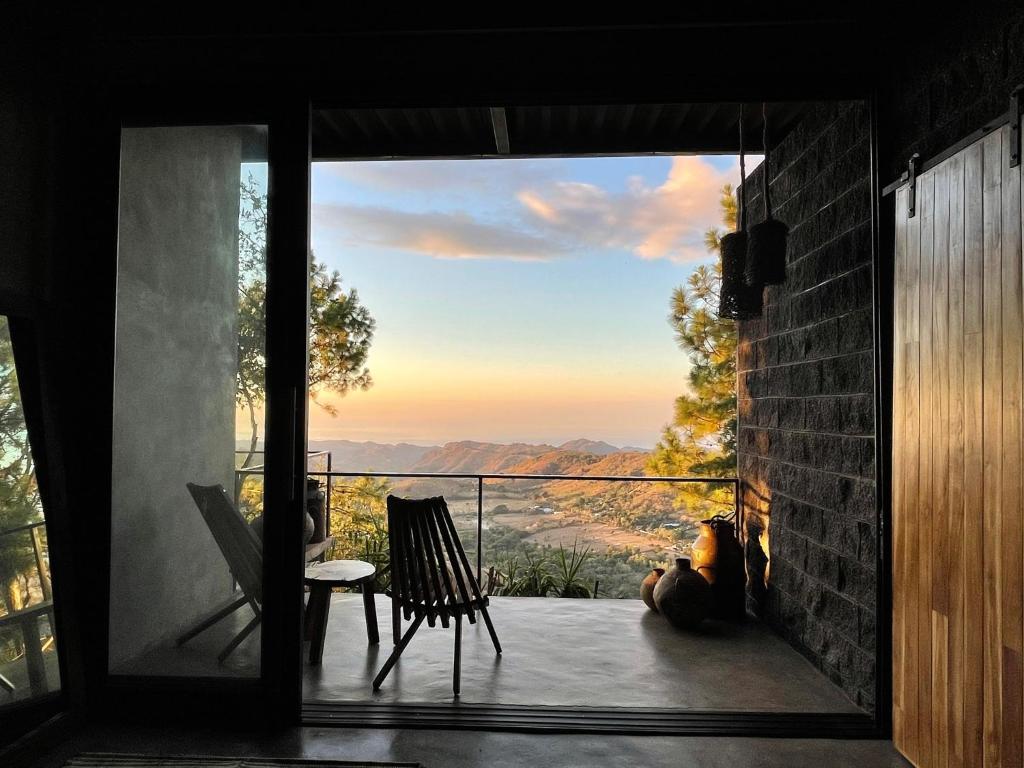 One of a kind countryside home, Tamanique