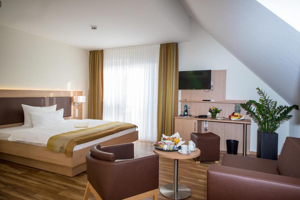 Hotel and Restaurant Goldener Pflug photo