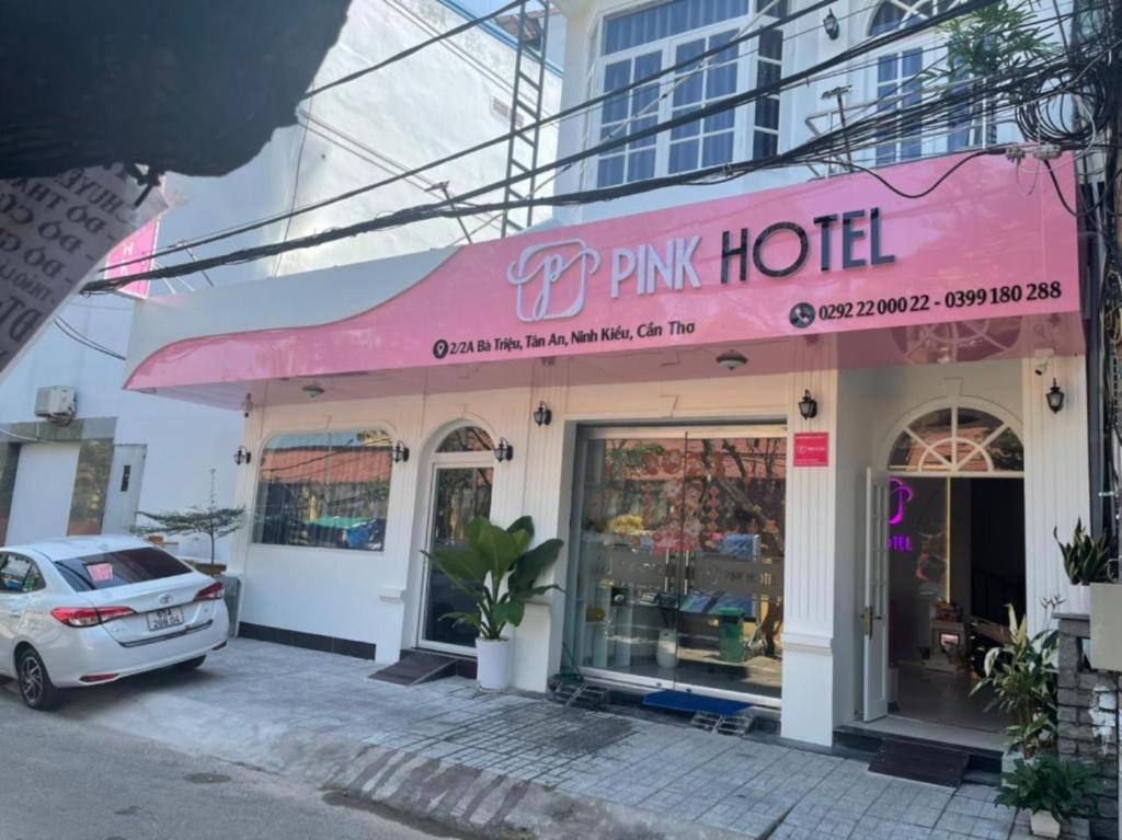 PINK Hotel Can Tho