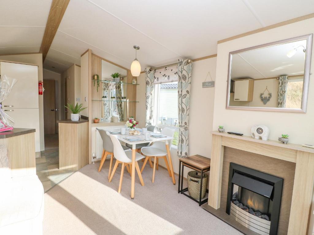 46 Willowburn, Eshott photo 2