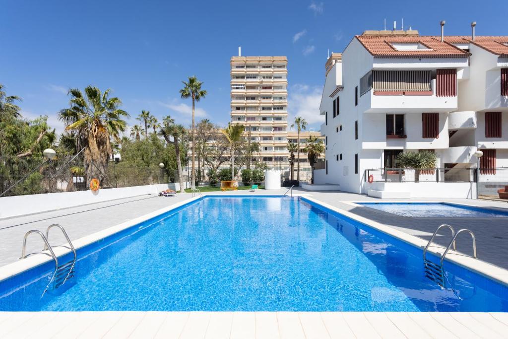 Home2Book Family Apartment with Pool Las Américas - 2