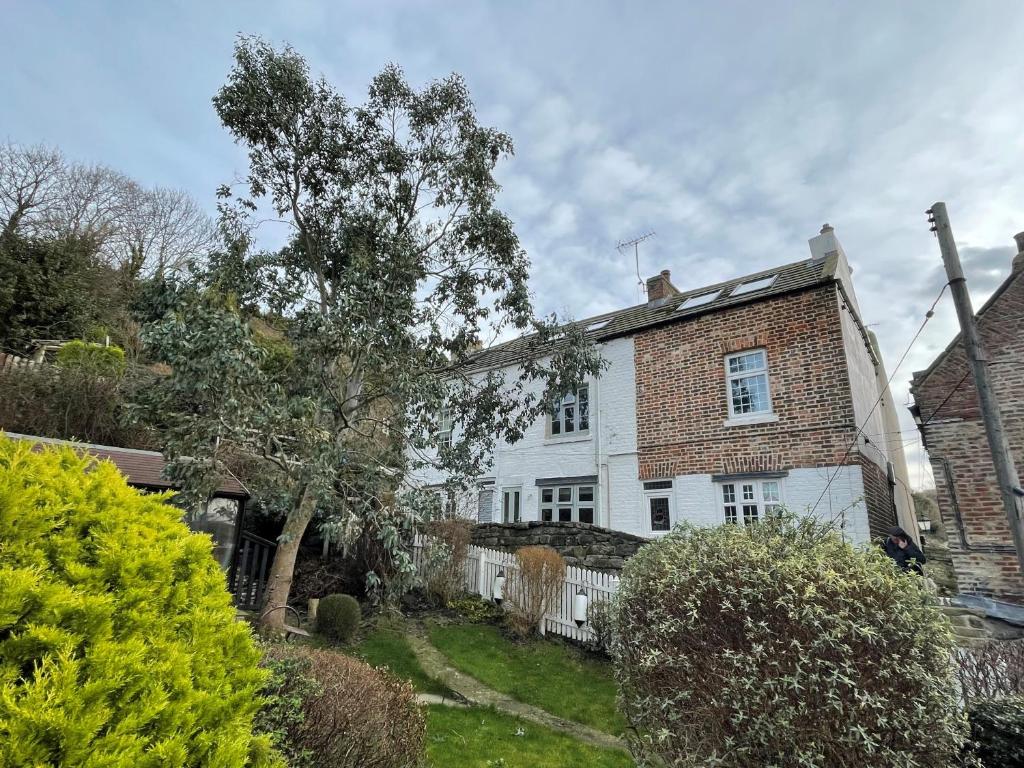 Demeter Cottage, Whitby