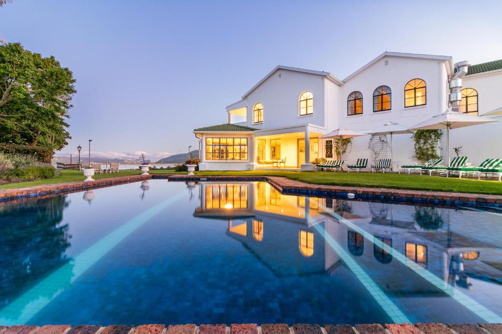 St James of Knysna Hotel photo