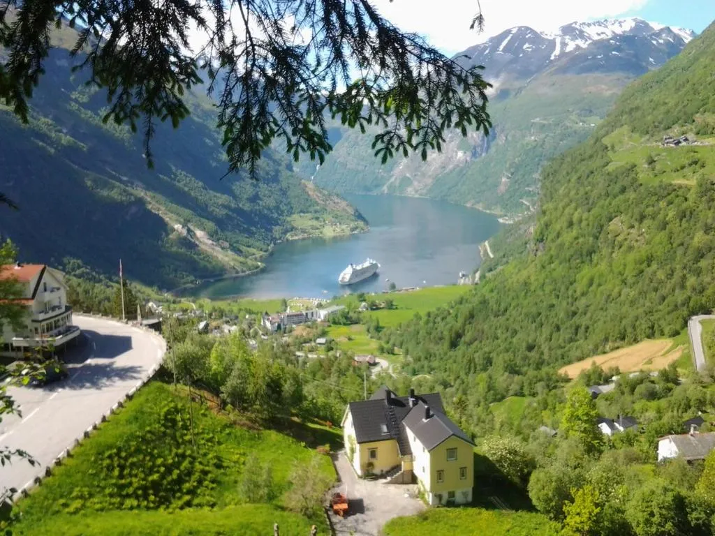 Lunheim in Geiranger, hotel in Geiranger