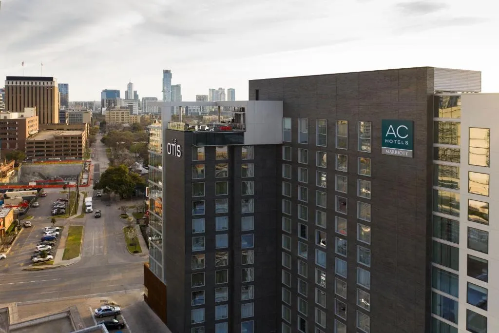 AC Hotel by Marriott Austin-University，位于奥斯汀的酒店