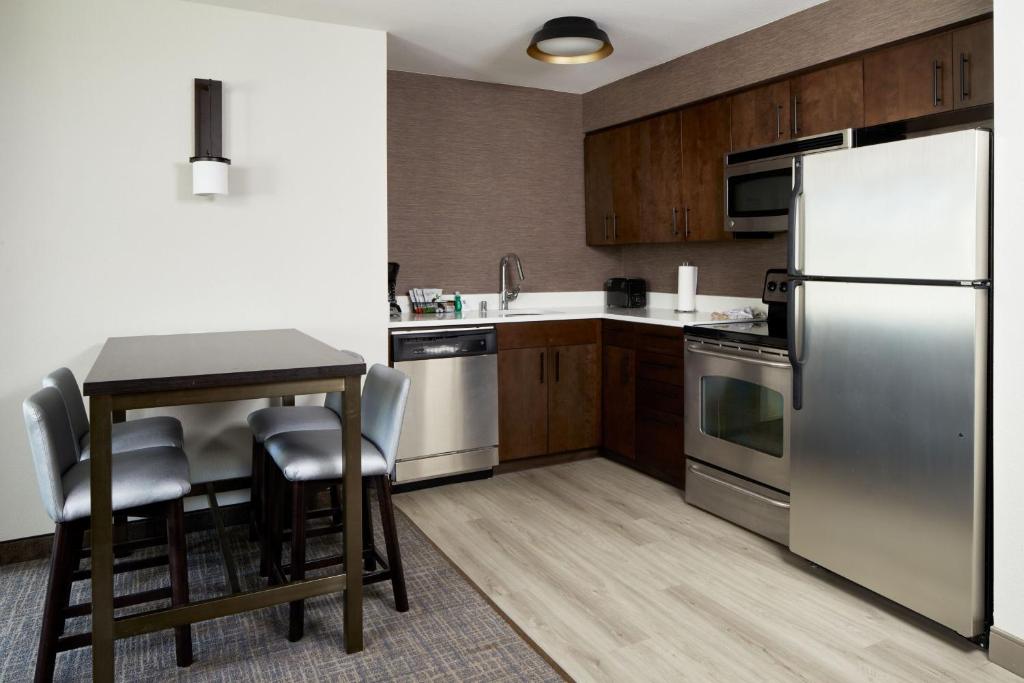 Residence Inn Los Angeles Westlake Village photo