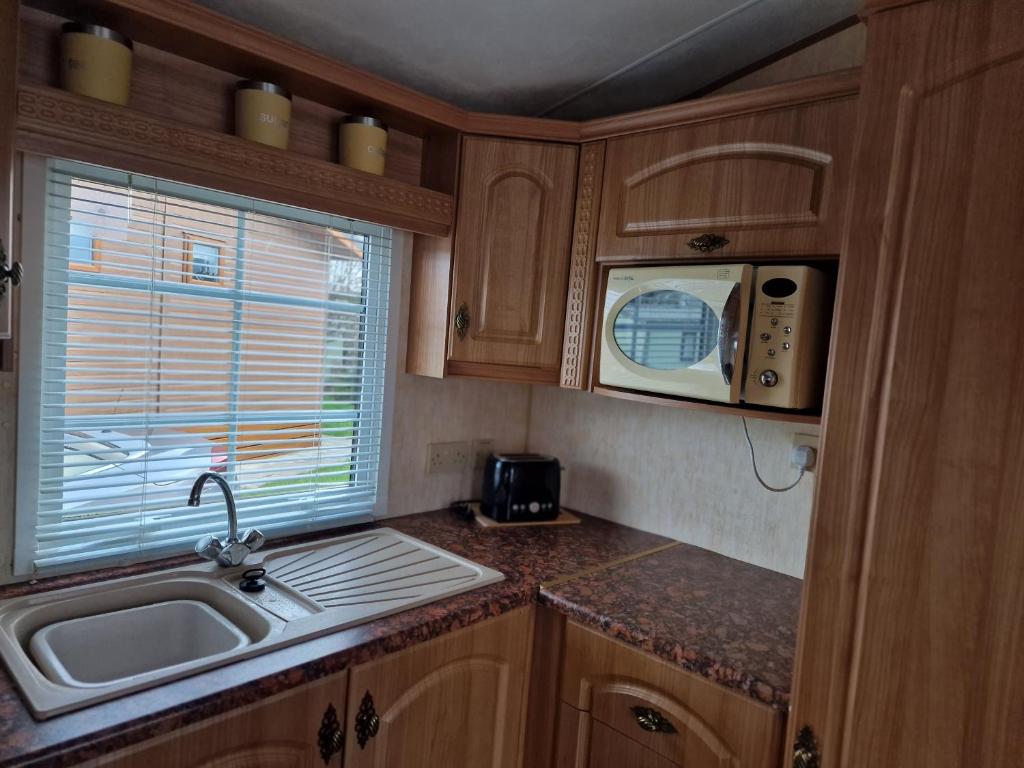 Stunning Caravan, Whithorn photo 5