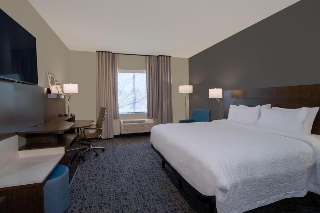 Fairfield Inn and Suites by Marriott Houston Katy photo