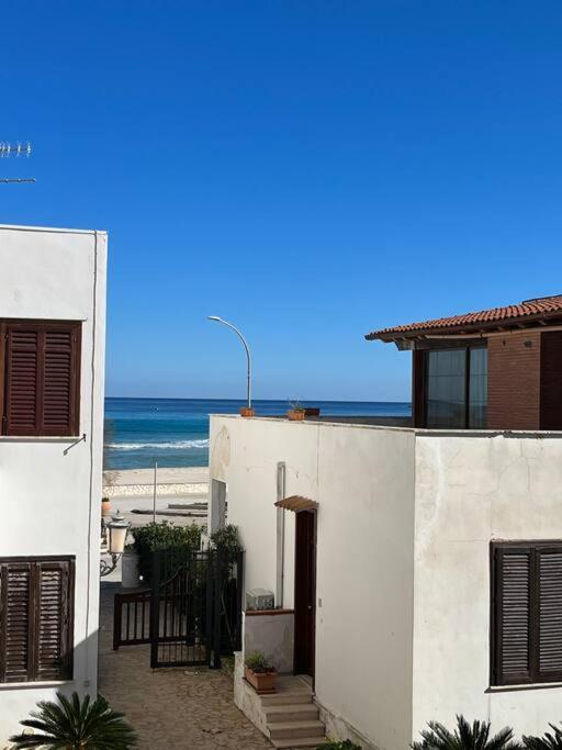 Casa Conturrana,10 metri dalla spiaggia di San Vito - 4