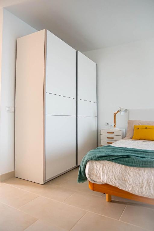 Over Open Sea Apartment - 5