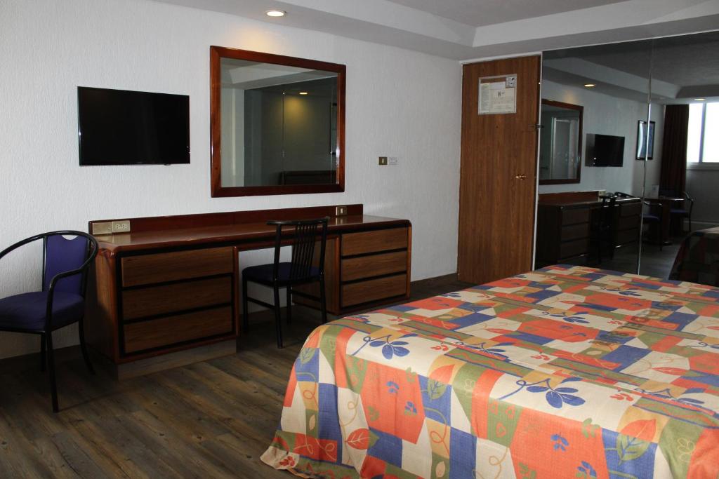 Hotel del Sur - 3