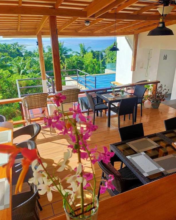 Tablas Seaview Resort — Hotel in Romblon