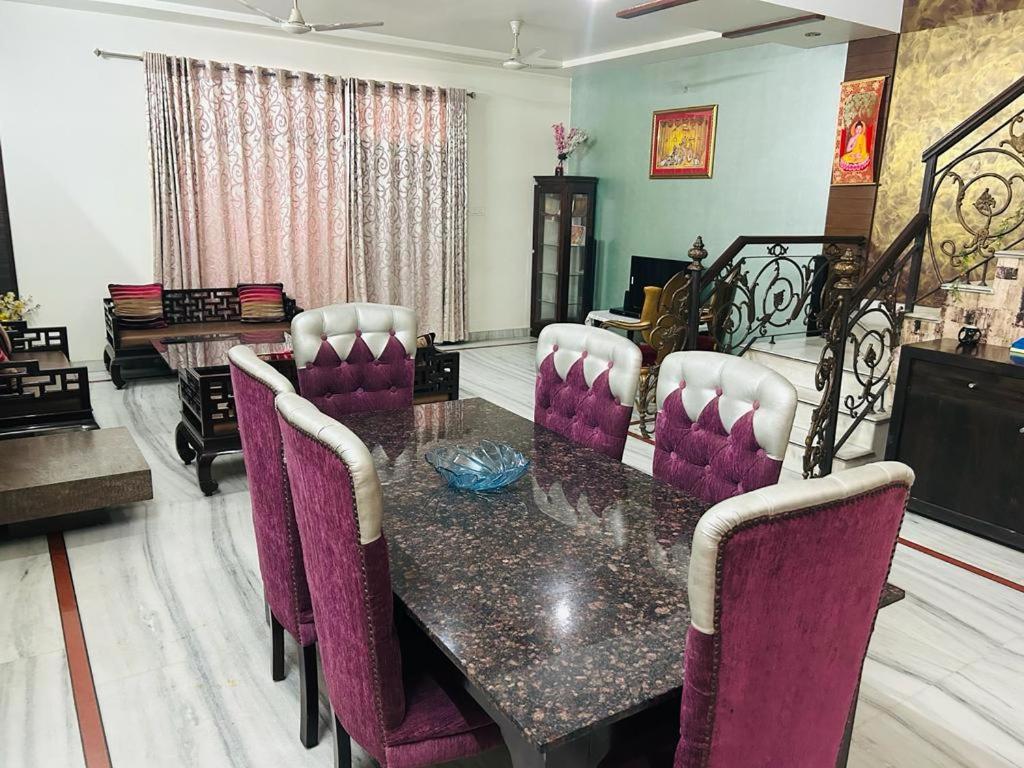 Premium Homestay by Luxaura photo