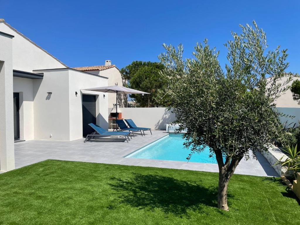 Villa neuve 5 Etoiles avec piscine chauffée, à 900m des plages - 4
