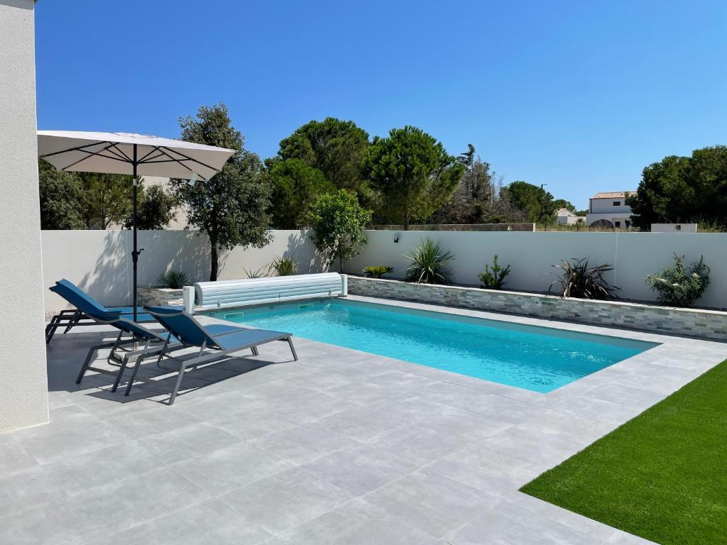 Villa neuve 5 Etoiles avec piscine chauffée, à 900m des plages - 2