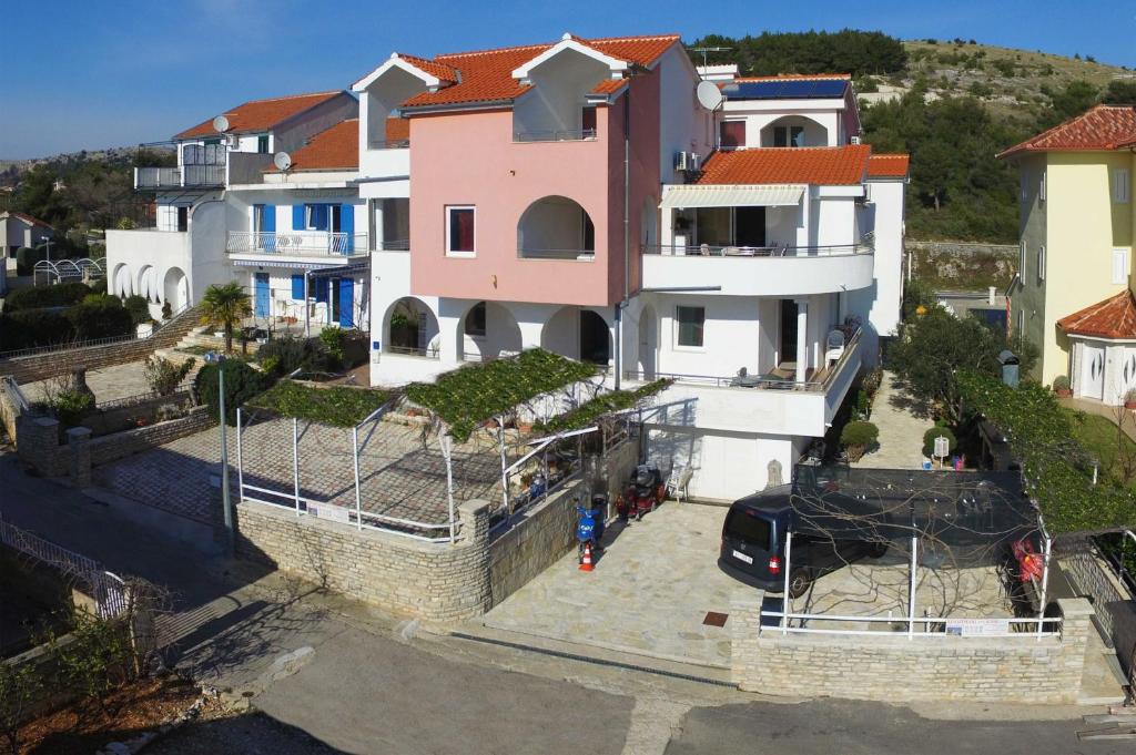 Apartments & Rooms Villa Petra, Žaborić