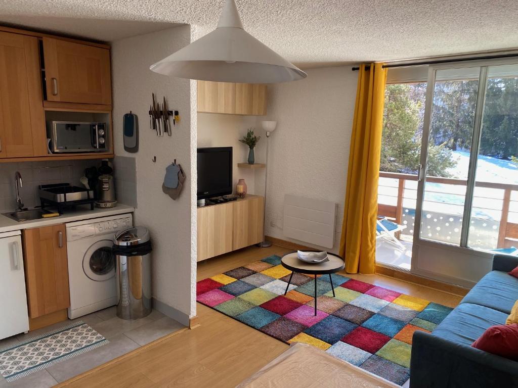 APPARTEMENT RESIDENCE COTE BRUNE, CENTRE STATION, PIED DES PISTES, 30m2, 4 ou 5 pers, PARKING GRATUIT, WIFI - 4