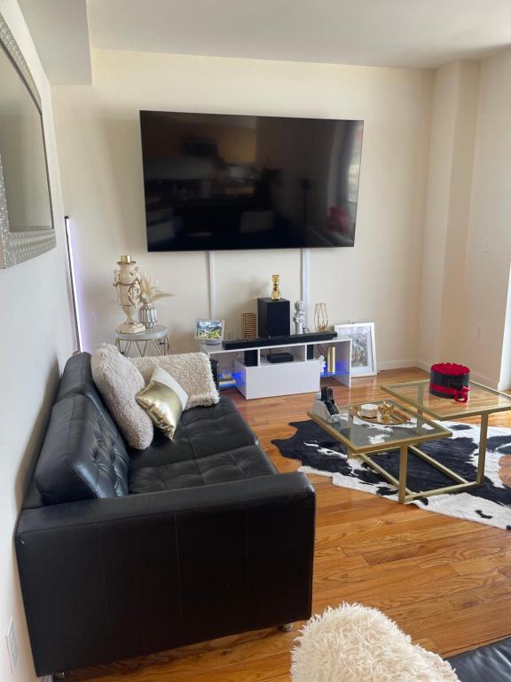 One bedroom with balcony views Apartment in Long Island City (New York, United States)