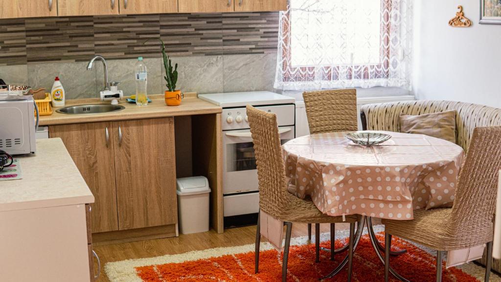 apartment HOME photo
