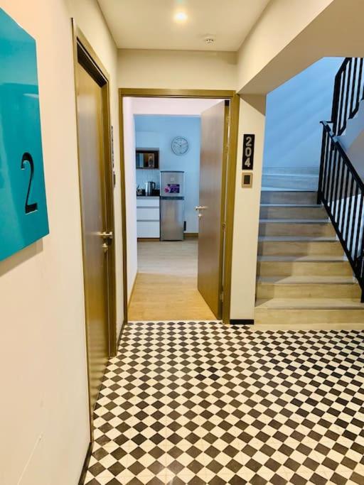 Increíble departamento en zona financiera - 2