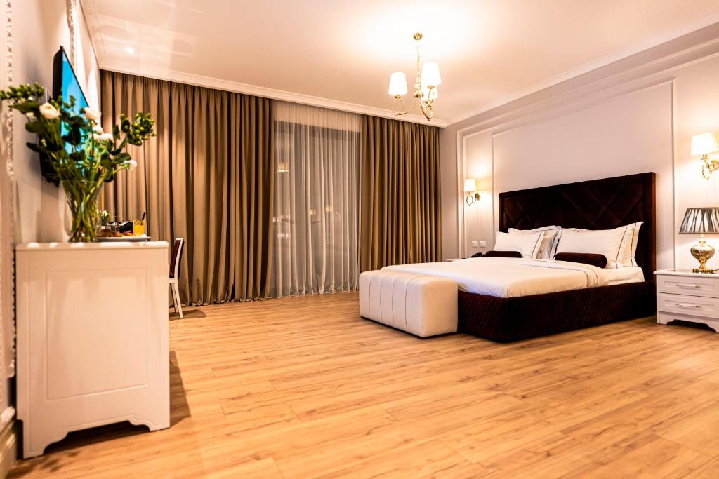 Diamma Resort Conference & Spa — Hotel rooms in Golem, Tirane