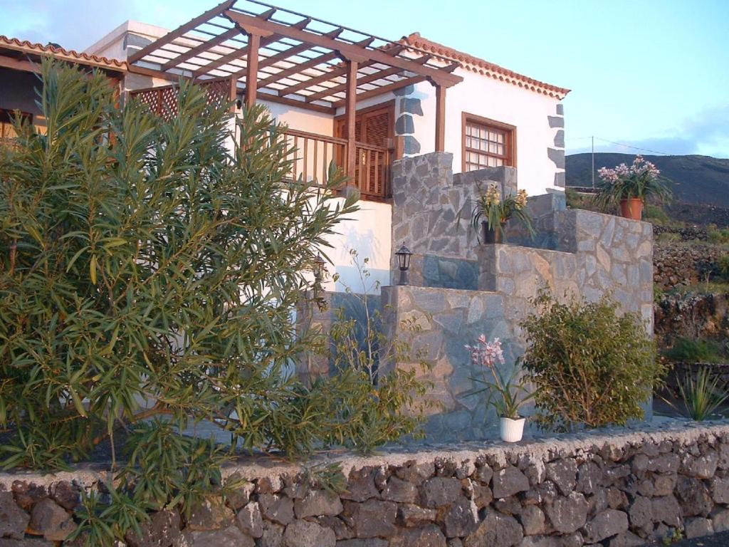 House the Viñas 2 With views of the sea, the mountains and the volcanoes, Fuencaliente de la Palma