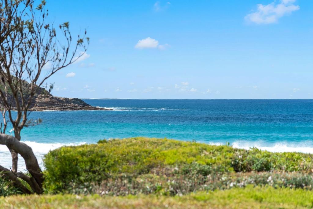 Surfside on Mollymook Beach, Mollymook