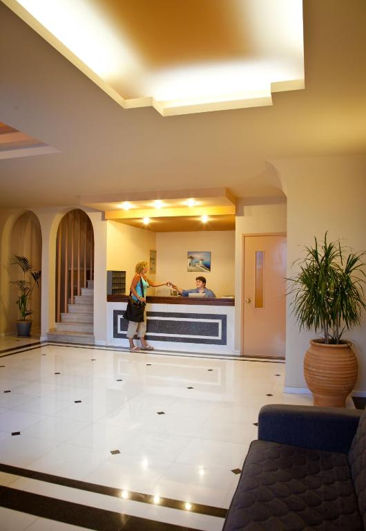 Creta Hotel photo