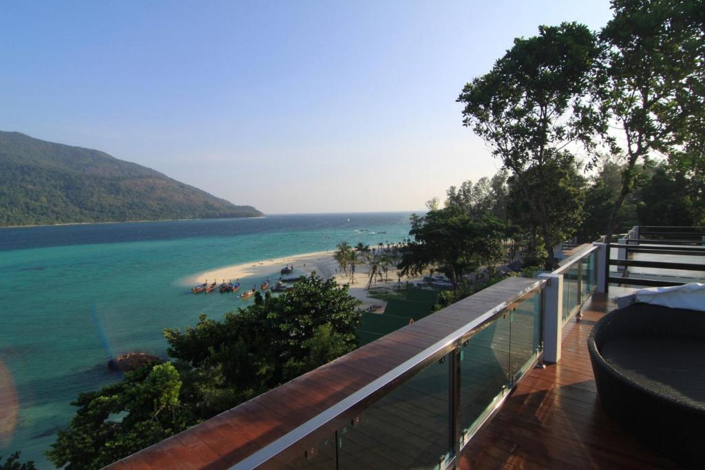 ทัศนียภาพภายนอกโรงแรม