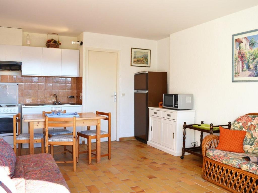 Studio coin nuit proche plage avec parking - Le Lavandou - FR-1-251-83 - 3