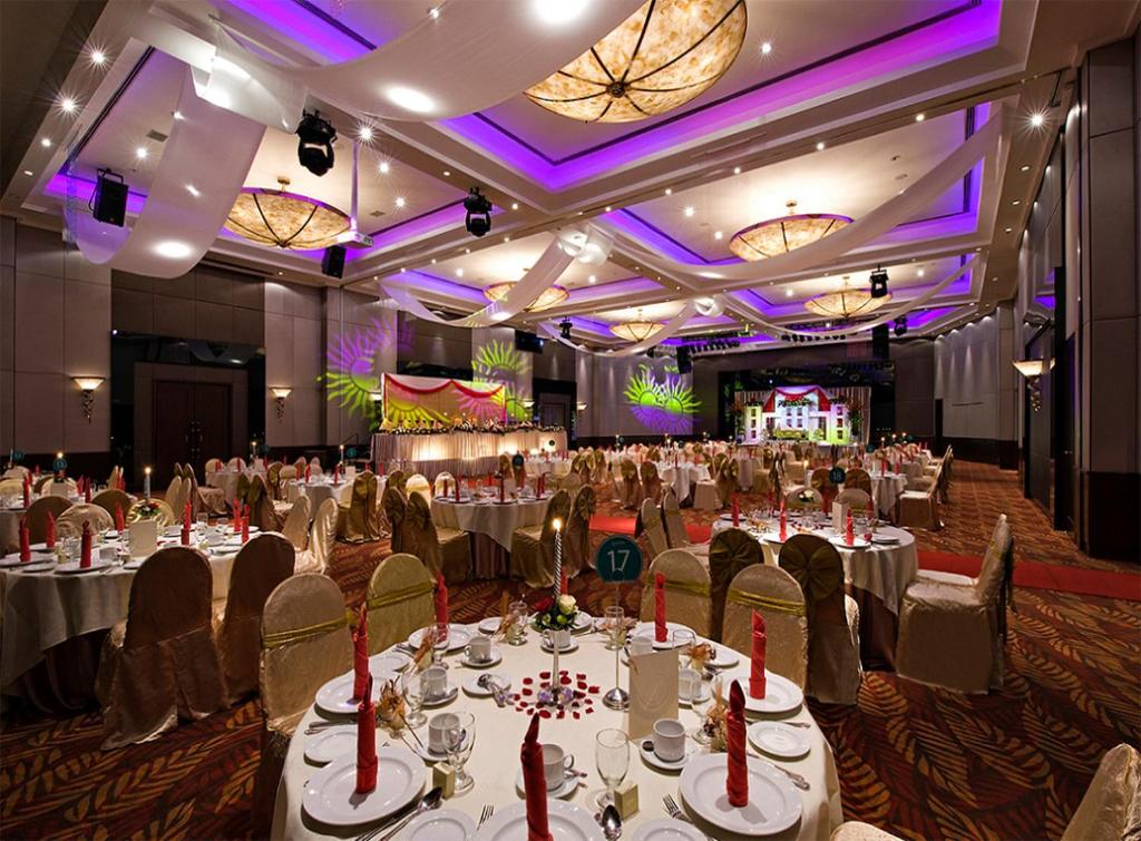 Banquet hall