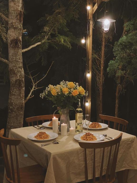 Oak Village by D Home