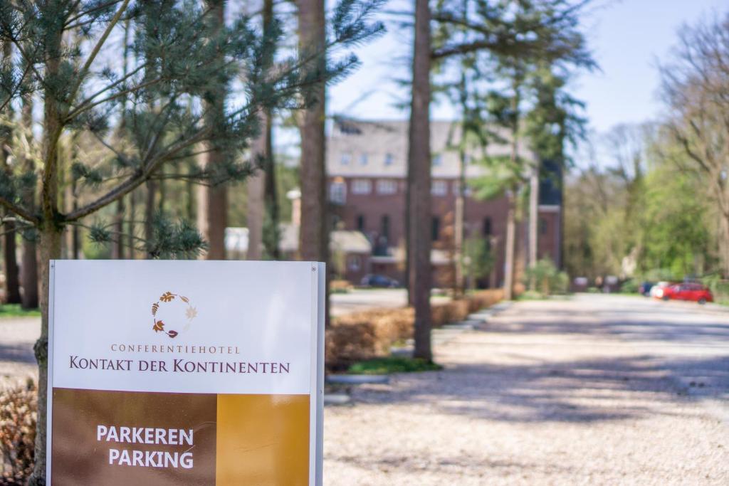 Hotel Kontakt der Kontinenten photo